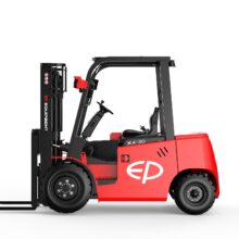 Čelný vysokozdvižný vozík EFL303X4